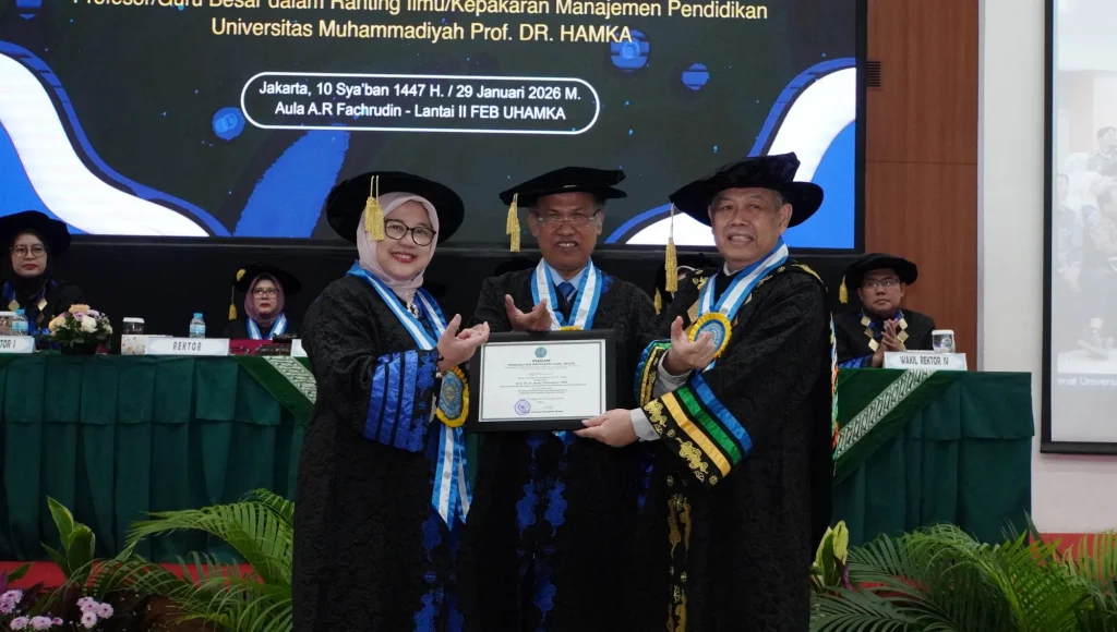 Kukuhkan Guru Besar Ke-24, Uhamka Dorong Tata Kelola Pendidikan Berkemajuan